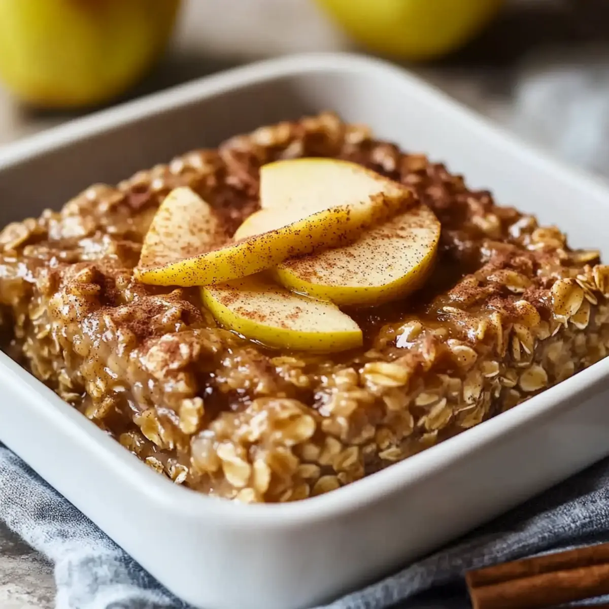 Amish-Style Apple & Cinnamon Baked Oatmeal